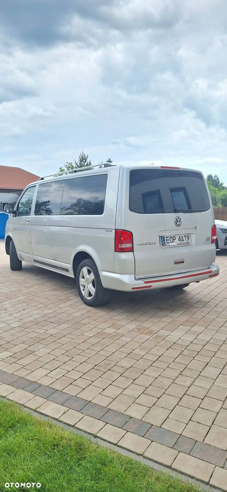 Volkswagen Caravelle - 2