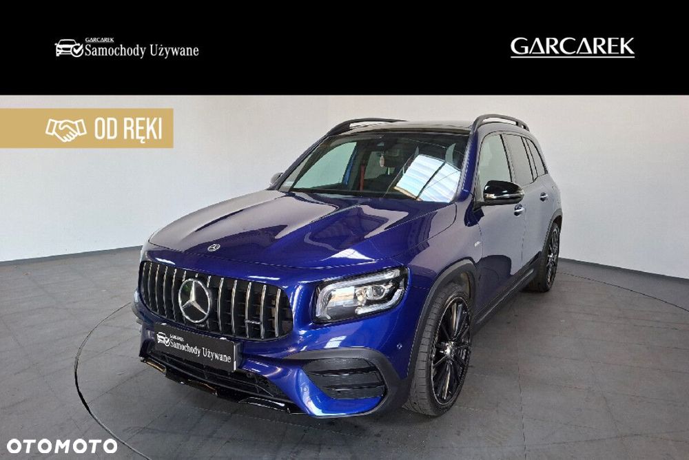 Mercedes-Benz GLB - 1