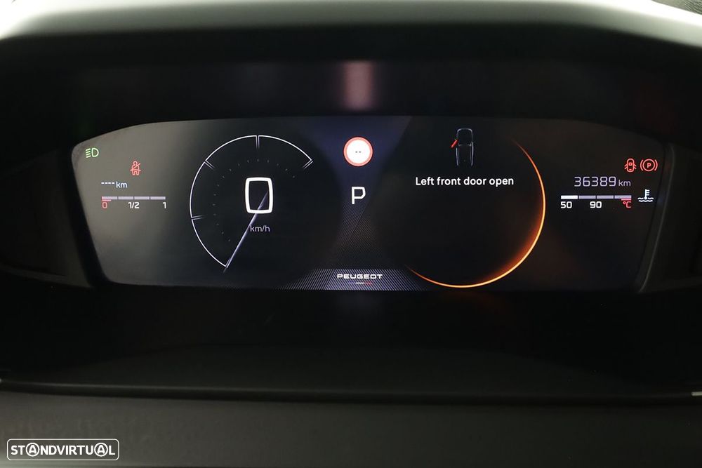 Peugeot 2008 1.2 PureTech Allure EAT8 - 15