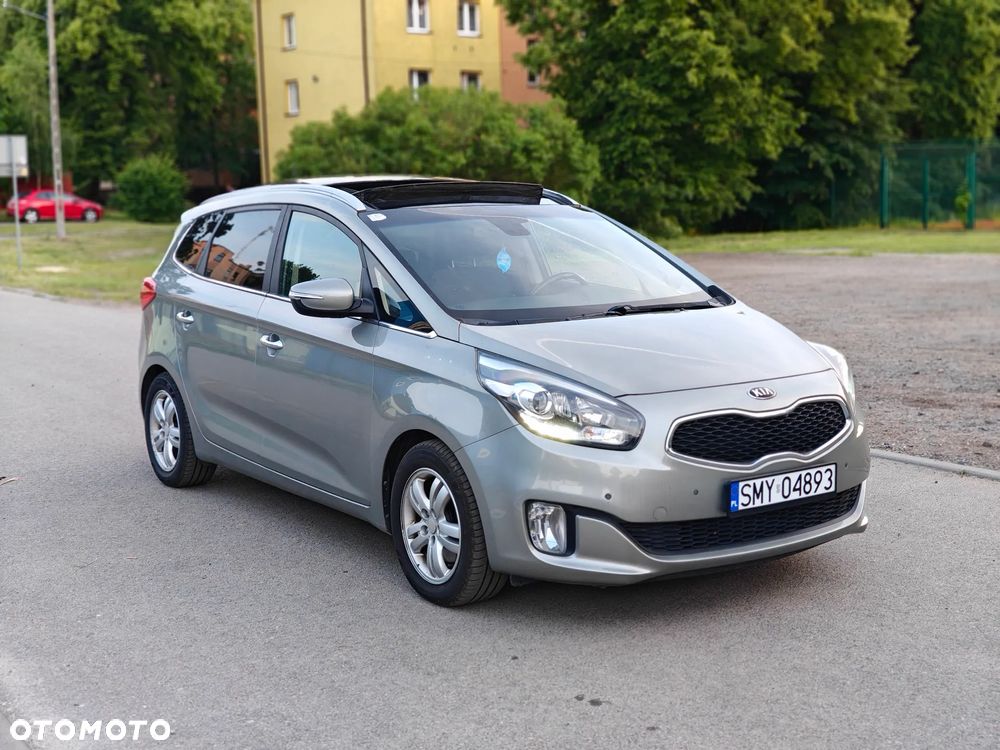 Kia Carens 1.7 CRDi L 7os - 4