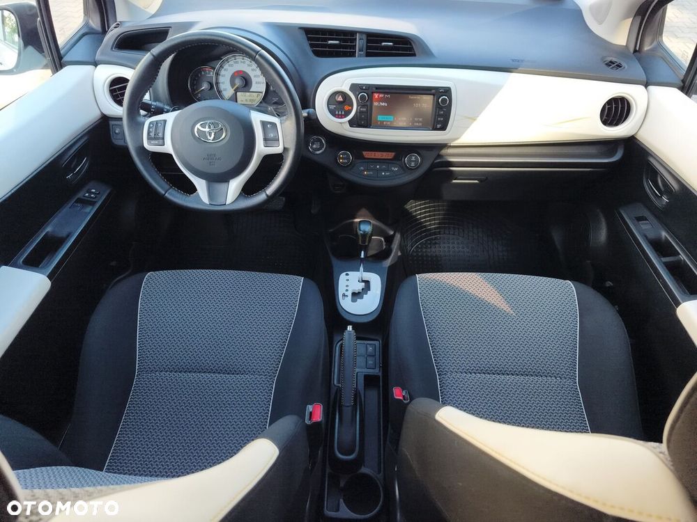 Toyota Yaris 2013
