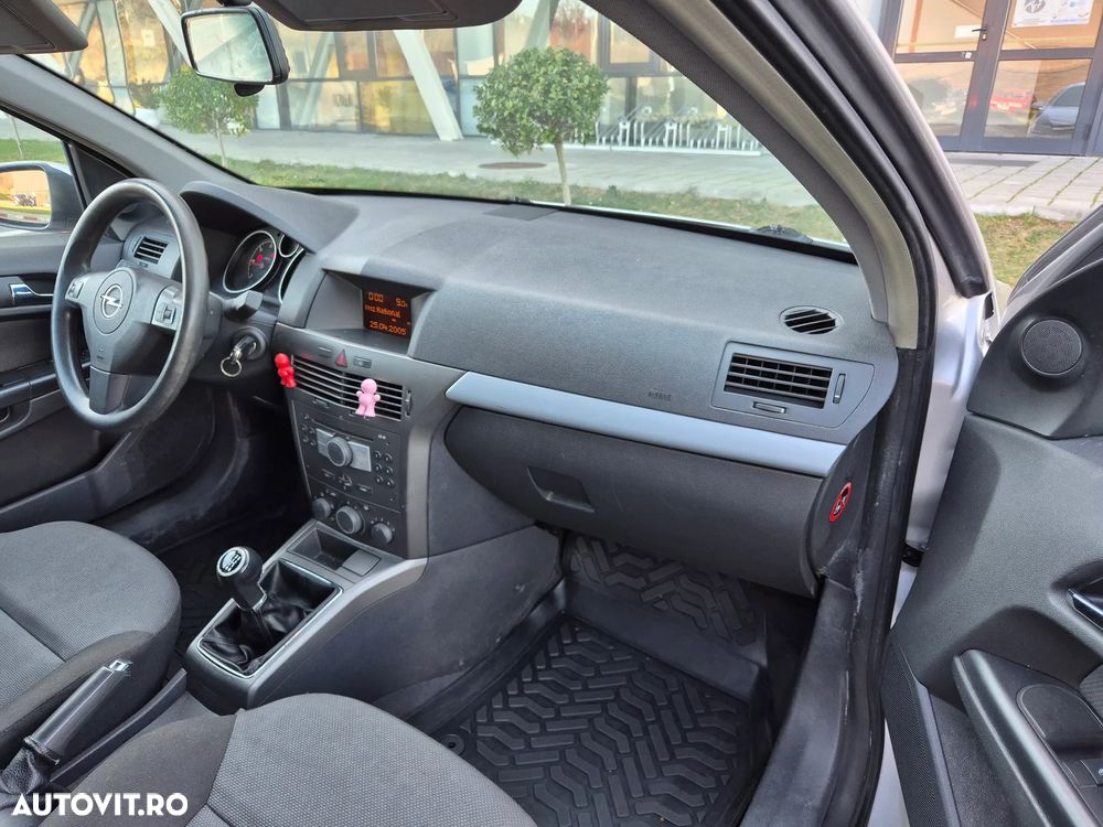 Opel Astra 1.7 CDTI - 11