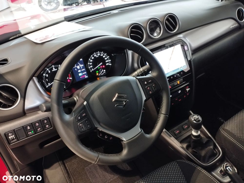 Suzuki Vitara 1.4 Boosterjet mHEV Premium Plus 4WD - 17