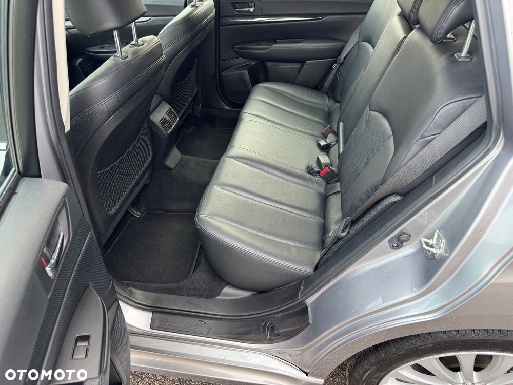 Subaru Legacy 2.5i Lineartronic Sport - 25