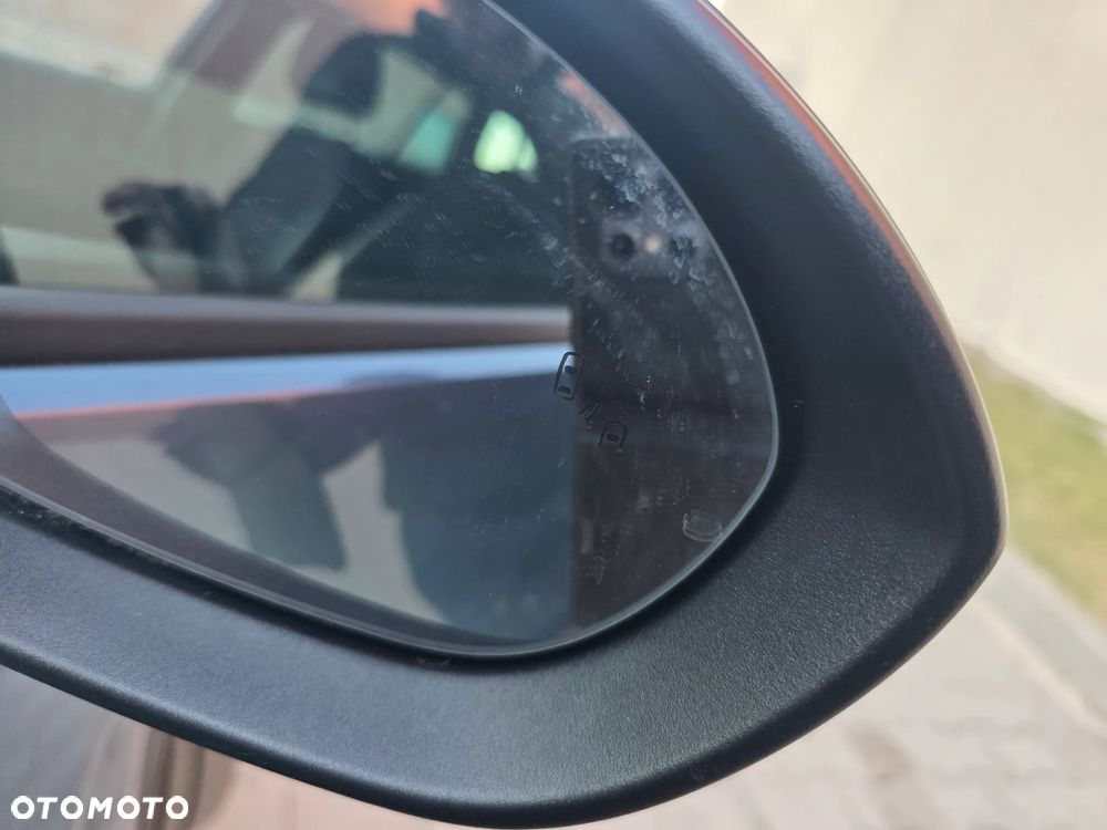 Opel Astra 1.4 Turbo Innovation - 23