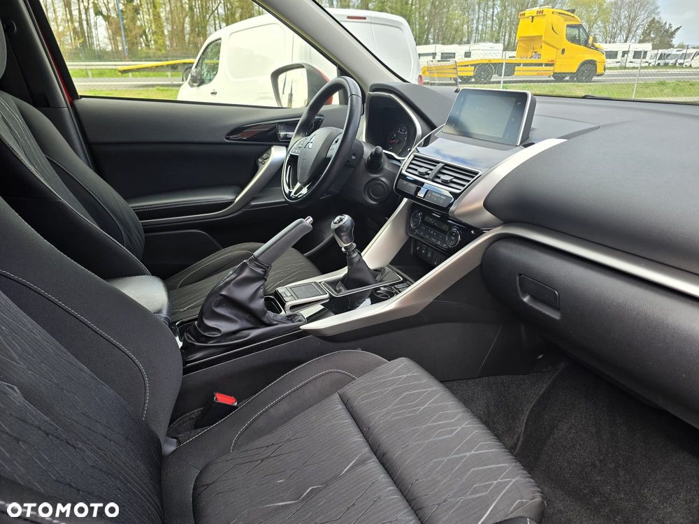 Mitsubishi Eclipse Cross 1.5 T-MIVEC ClearTec 2WD Intro Edition - 13