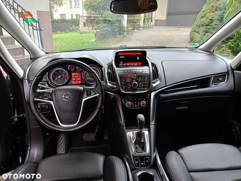 Opel Zafira Tourer 2.0 CDTI Automatik Edition - 8
