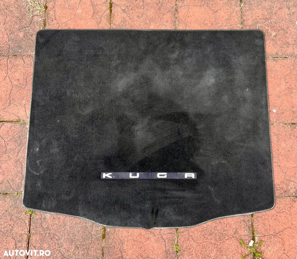 COVOR PORTBAGAJ KUGA III - 1