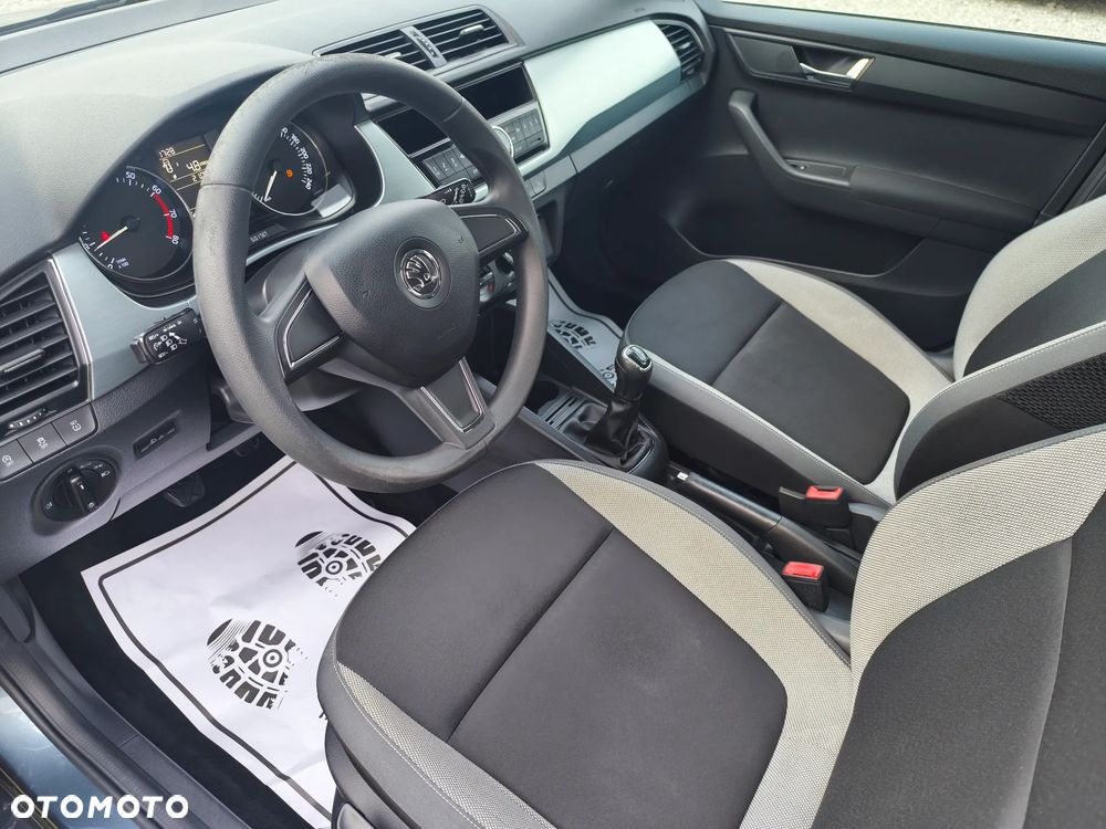 Skoda Fabia 1.0 MPI Ambition - 8