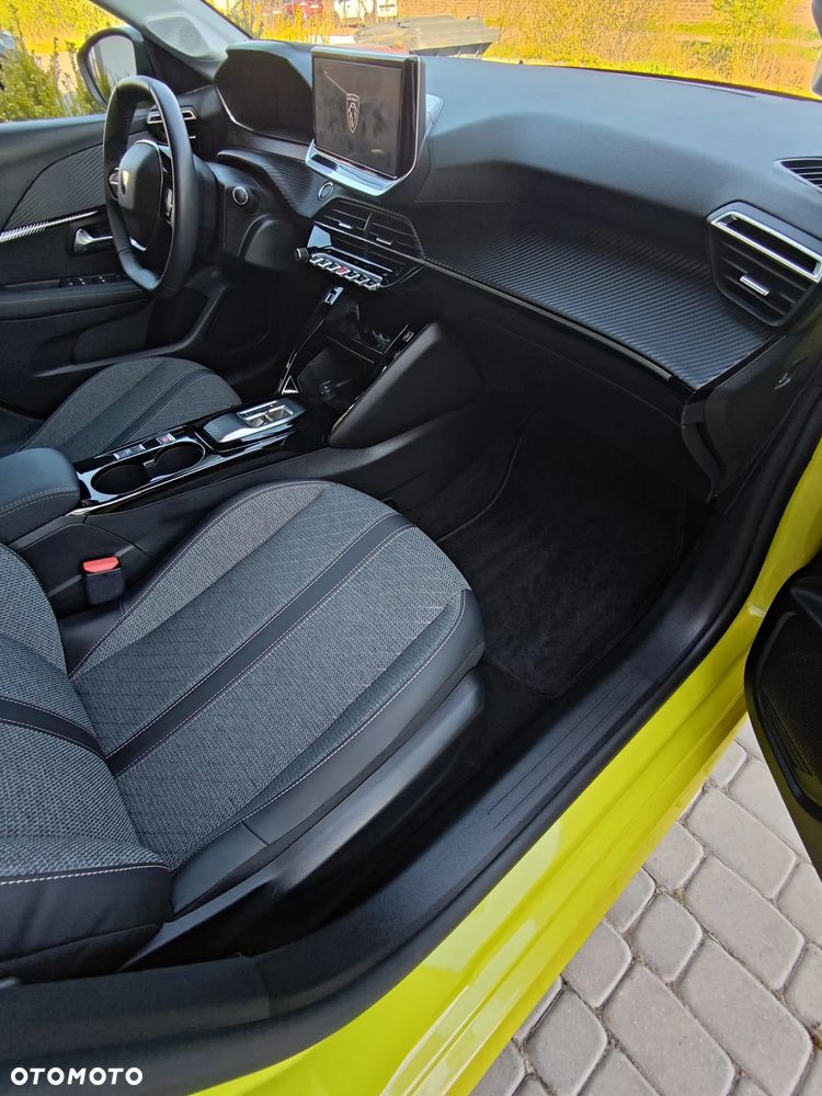 Peugeot 208 Elektromotor 136 Allure - 20