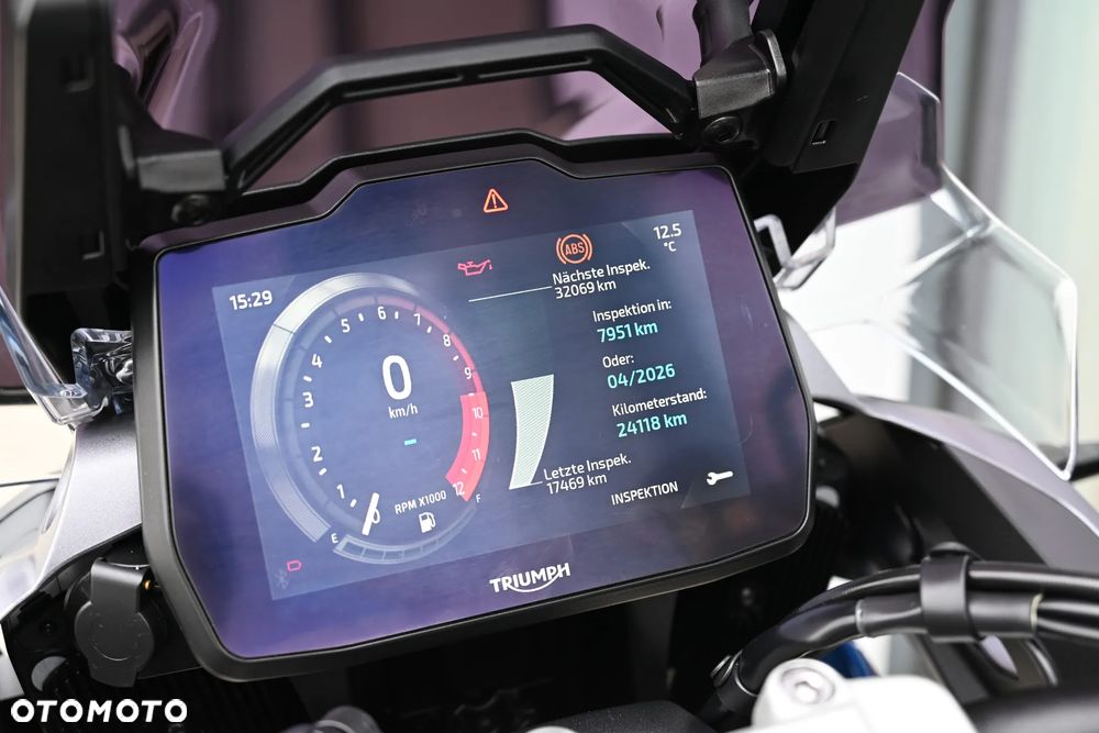 Triumph Tiger - 9