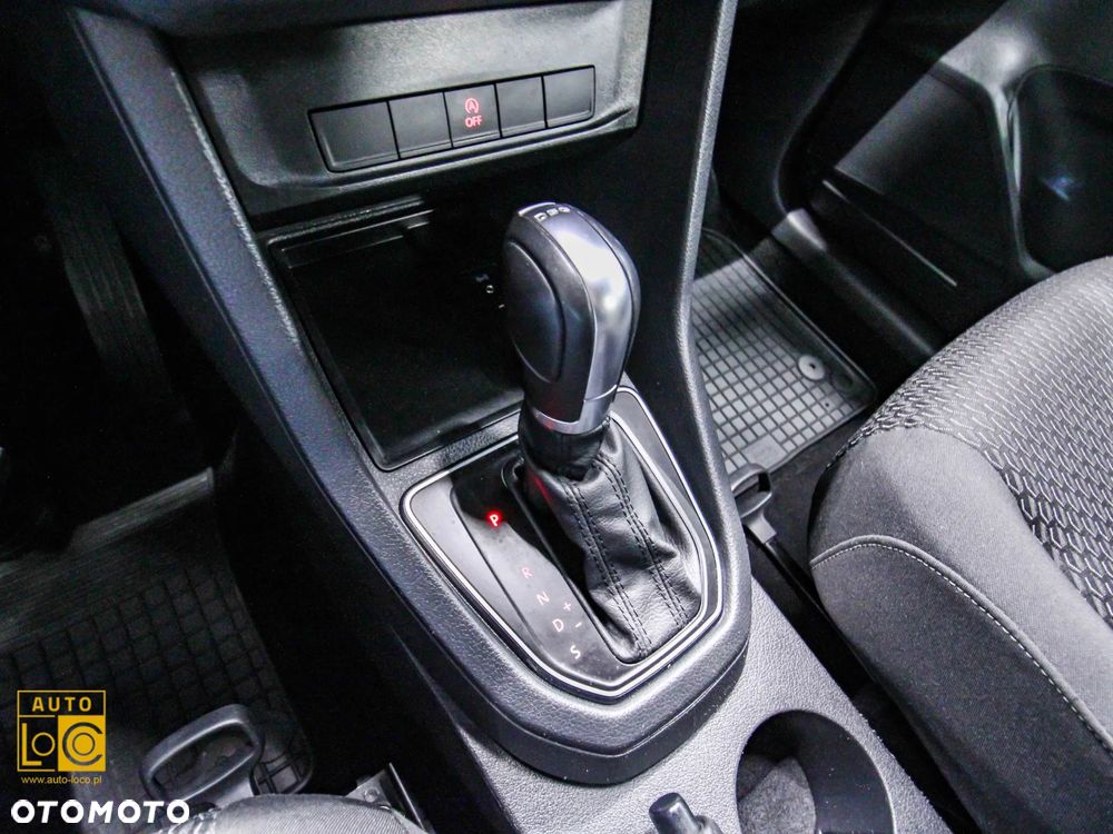 Volkswagen Caddy 2.0 TDI Trendline DSG - 24