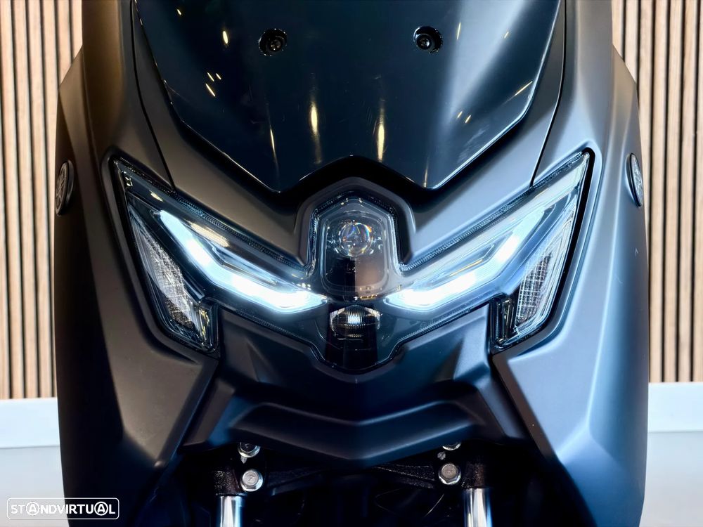 Yamaha NMAX - 4