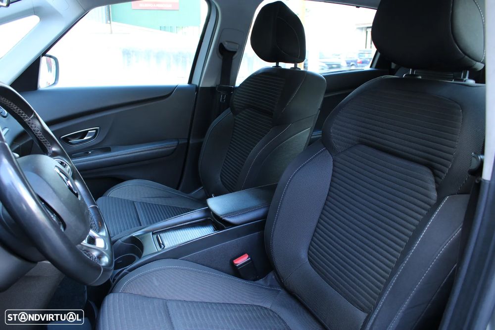 Renault Grand Scénic 1.7 Blue dCi Bose Edition EDC - 33