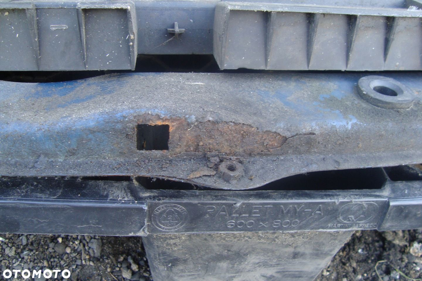 PAS CHŁODNICE WZMOCNIENIE BELKA 1,4 HDI CITROEN C1 AYGO 107 05-14 - 3