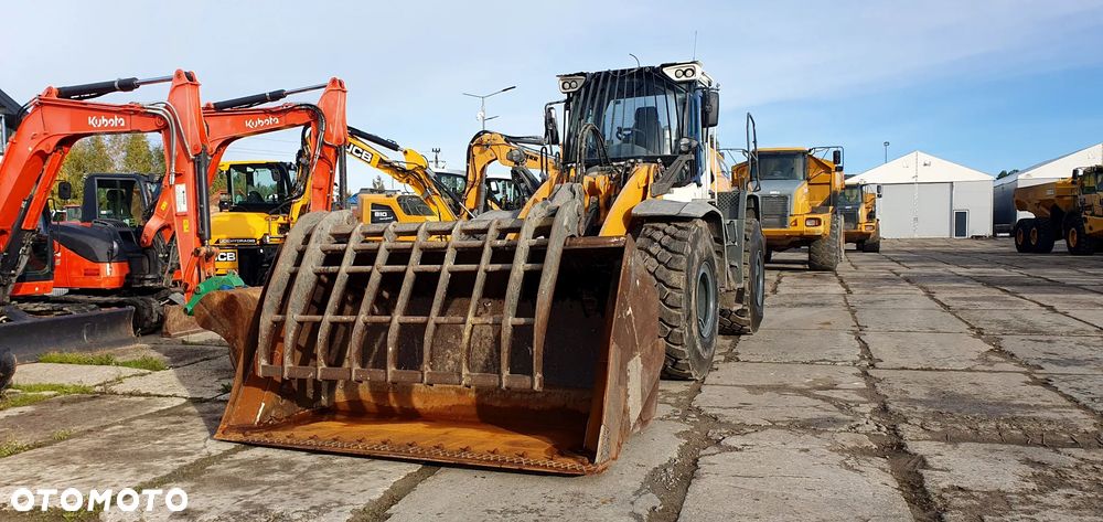 Liebherr L556 - 1