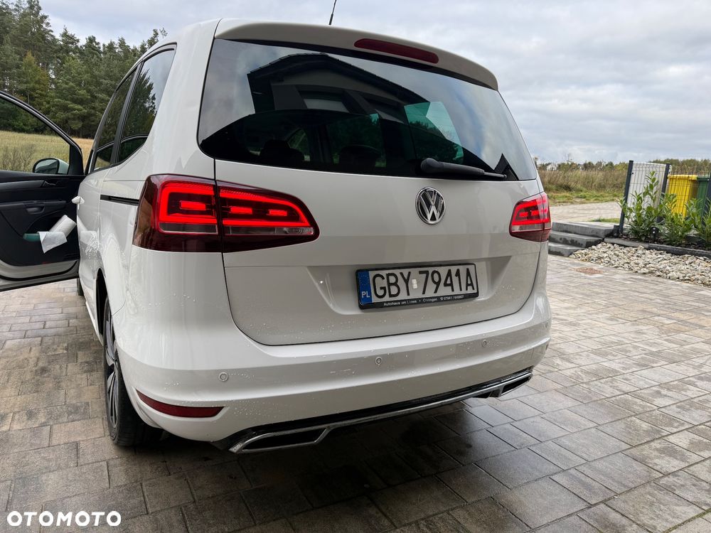 Volkswagen Sharan 2011 photo 2