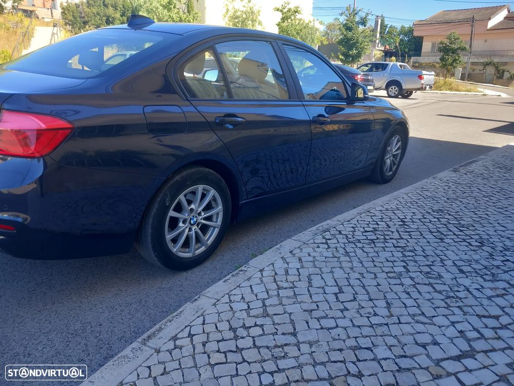 BMW 320 d Line Sport - 7