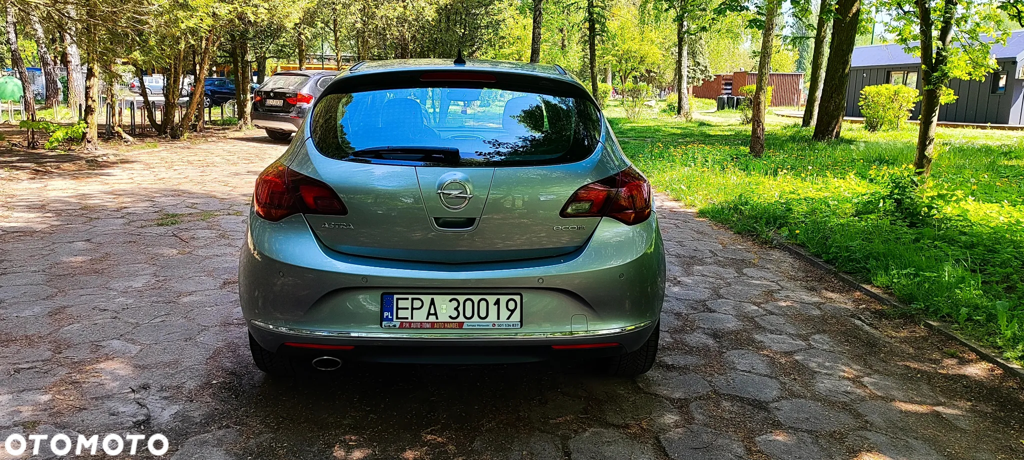 Opel Astra IV 1.6 T SIDI Cosmo S&S - 25