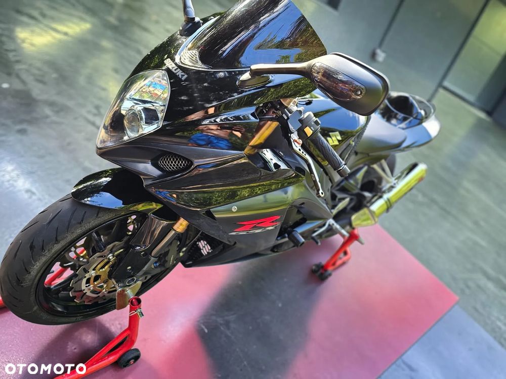 Suzuki GSX-R - 18