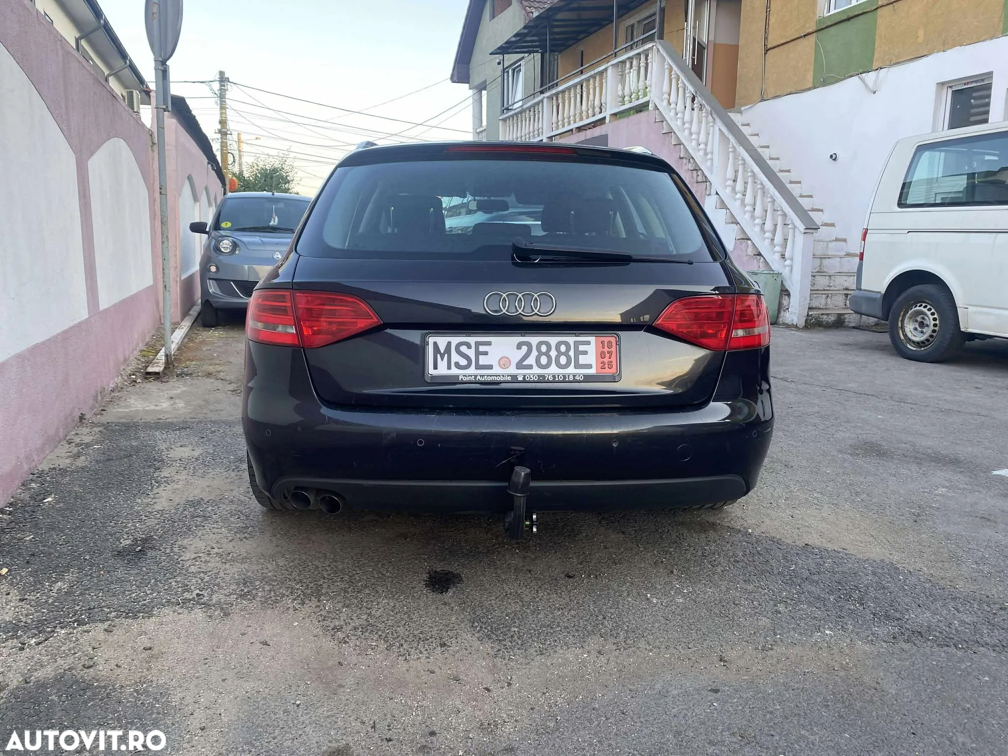 Audi A4 Avant 2.0 TDI DPF Ambiente - 9
