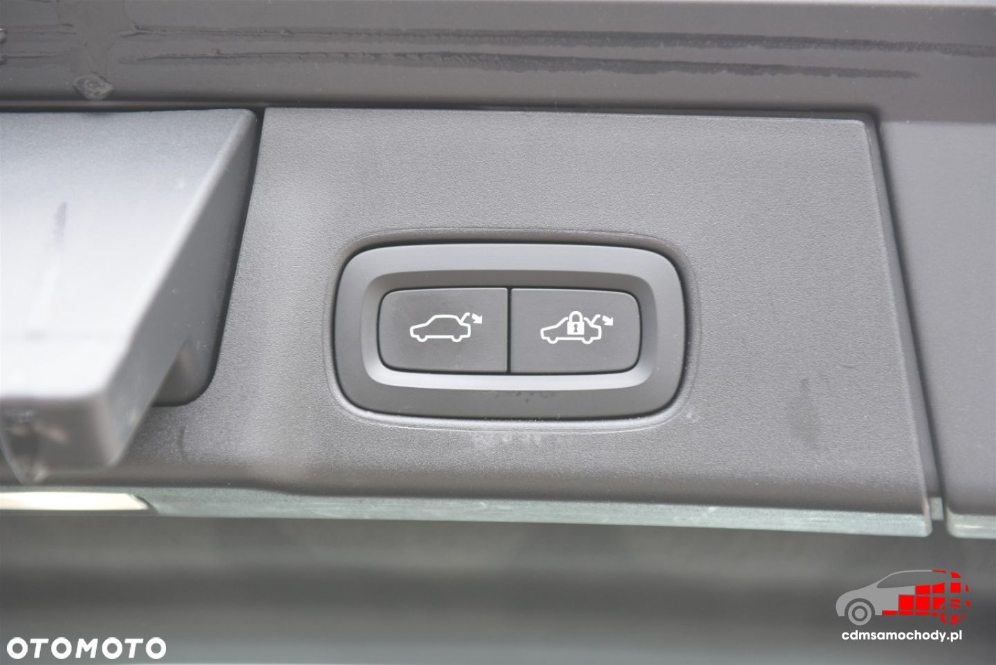 Volvo V90 D4 Momentum - 19