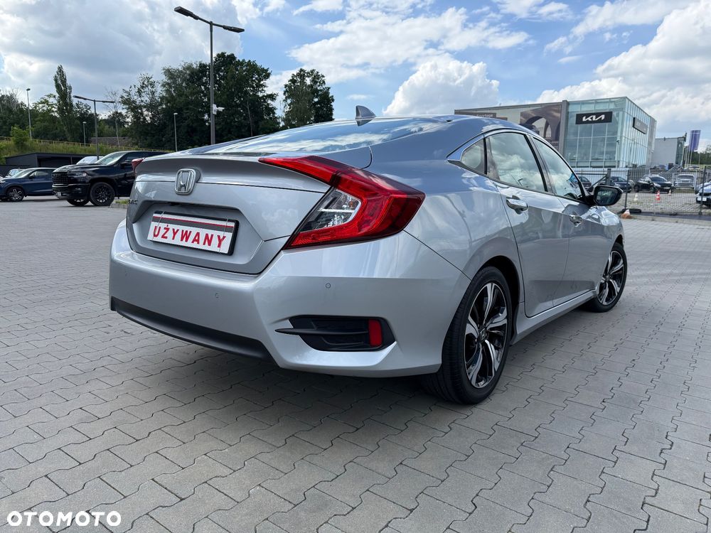 Honda Civic 1.5 T Elegance - 7
