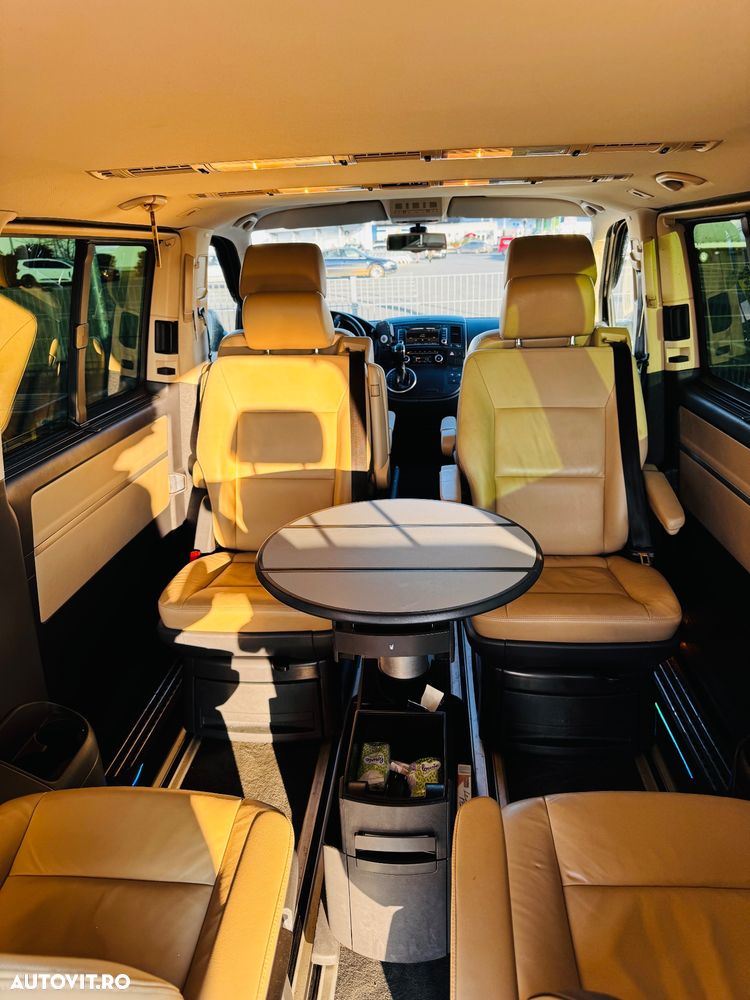 Volkswagen Transporter Multivan DSG Highline - 6