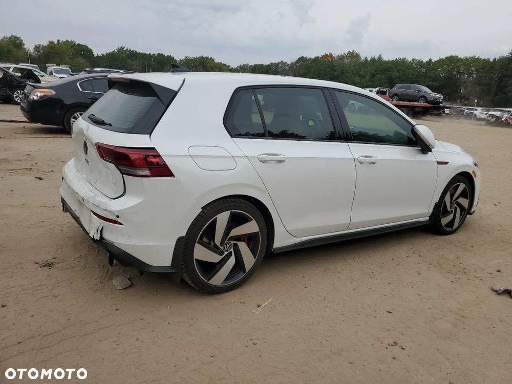Volkswagen Golf VIII 2.0 TSI GTI DSG - 3