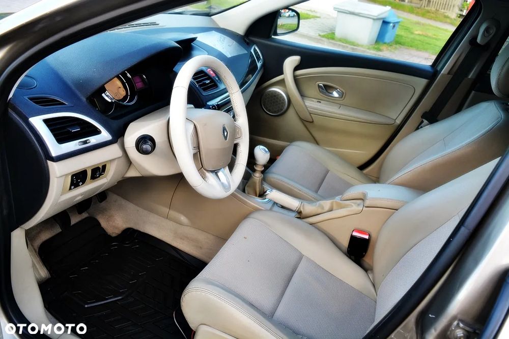 Renault Megane 1.6 16V Confort Authentique - 8