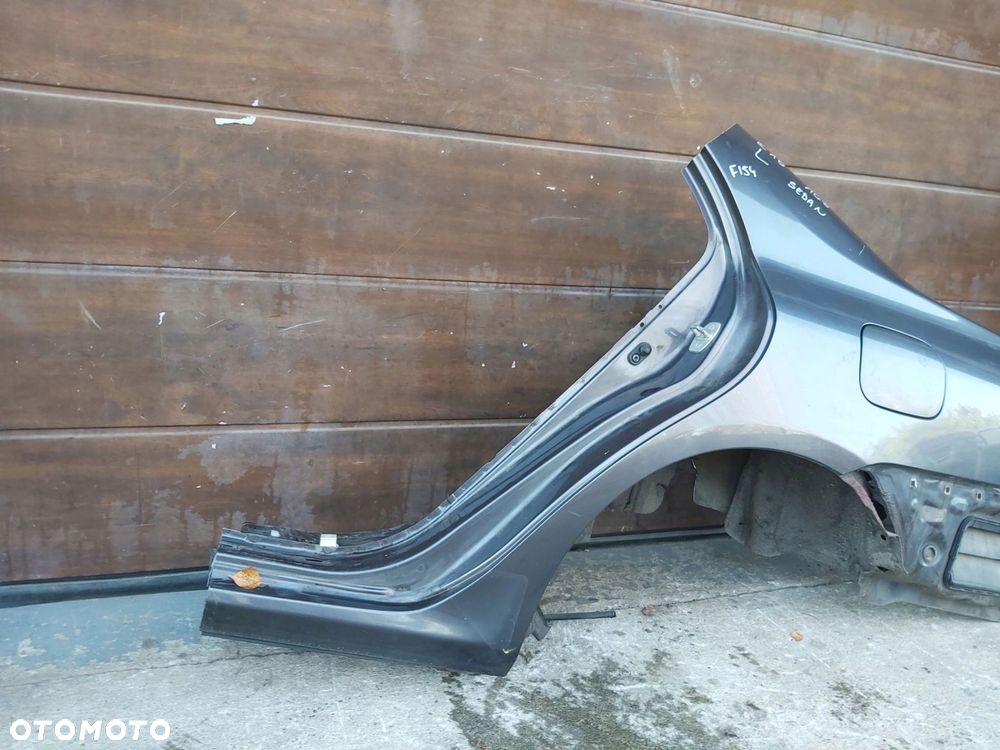 Toyota Corolla E15 błotnik tył lewy ćwiartka sedan próg - 2