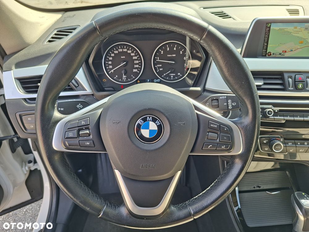 BMW X1 sDrive20i Advantage sport - 21