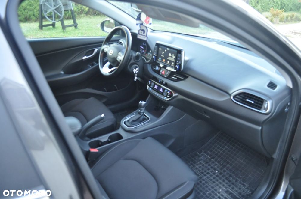 Hyundai i30 1.6 CRDI DCT YES - 12