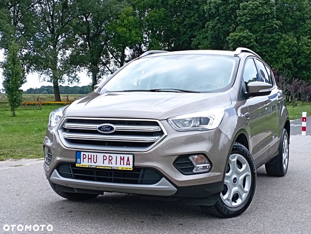 Ford Kuga - 2