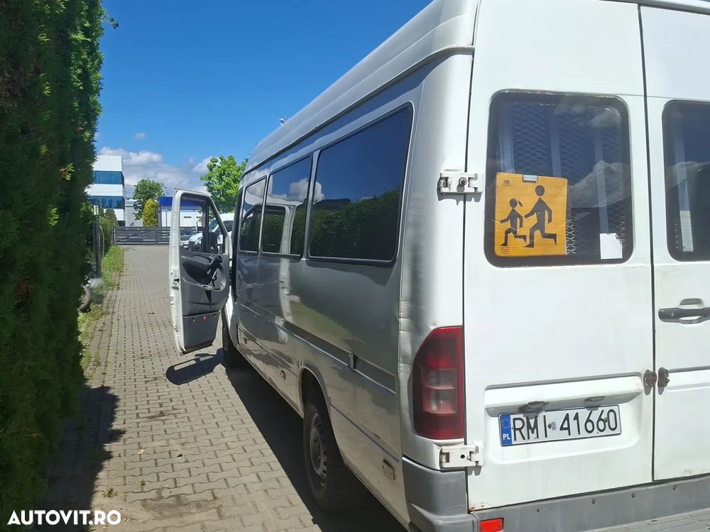 Mercedes-Benz Sprinter - 2
