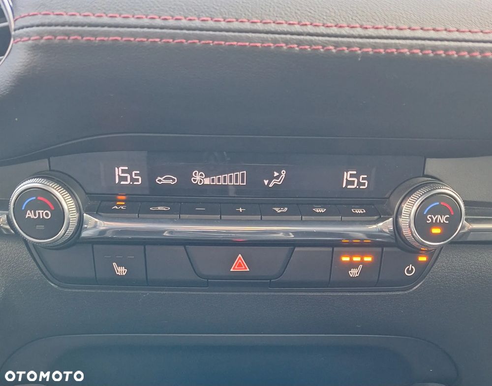 Mazda 3 e-SKYACTIV-G 2.0 M HYBRID HOMURA - 24