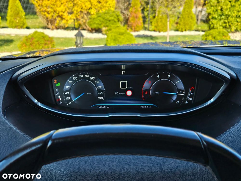 Peugeot 3008 BlueHDi 120 EAT6 Stop & Start Allure - 26