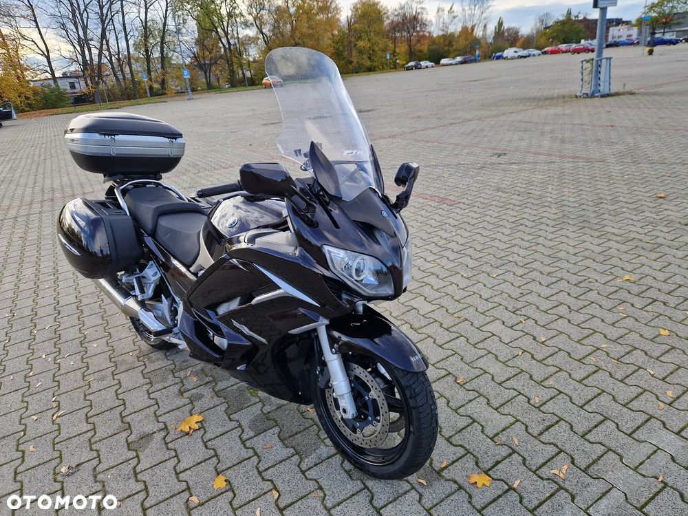 Yamaha FJR - 4
