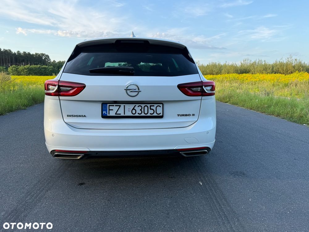 Opel Insignia 2.0 T 4x4 Innovation S&S - 4