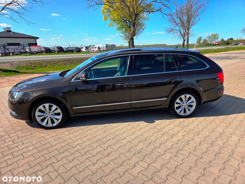 Skoda Superb 1.6 TDI Platinum DSG - 17