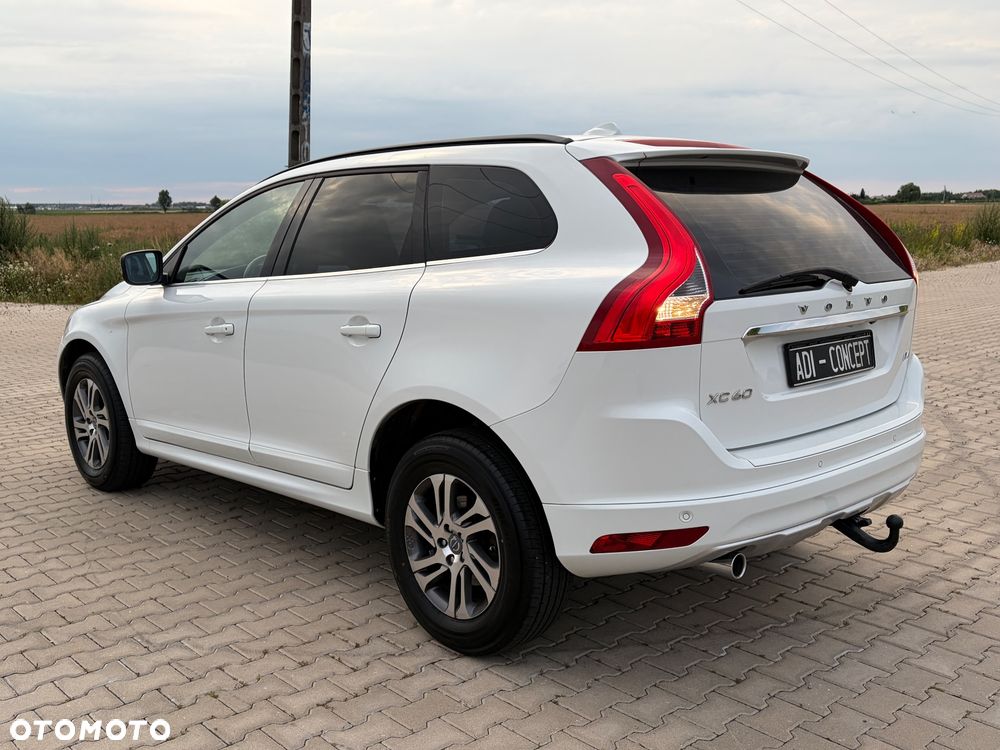Volvo XC 60 D4 Edition Pro - 16