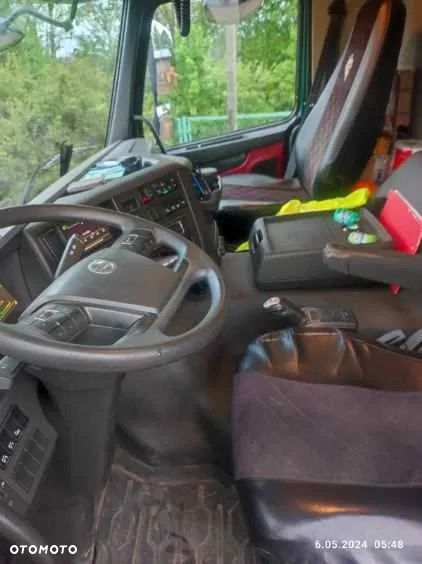 Volvo FMX D13 6 x 4 - 5