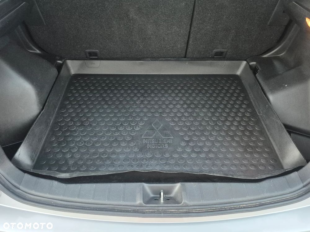 Mitsubishi ASX 1.6 2WD - 19