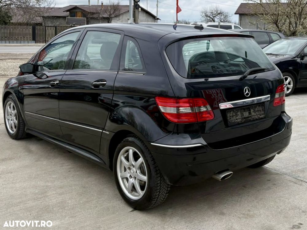 Mercedes-Benz B 200 - 4