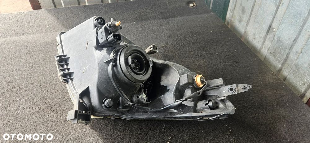 Lampa przednia lewa prawa przód reflektor przedni Suzuki Swift IV - 6