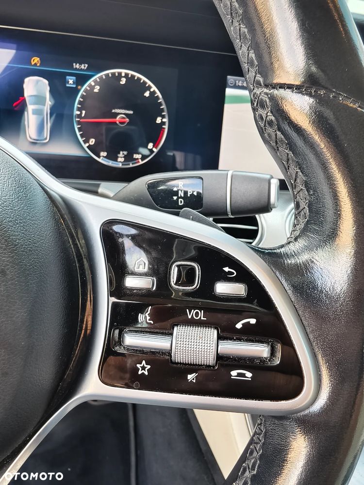 Mercedes-Benz Klasa E 300 d 9G-TRONIC Avantgarde - 28