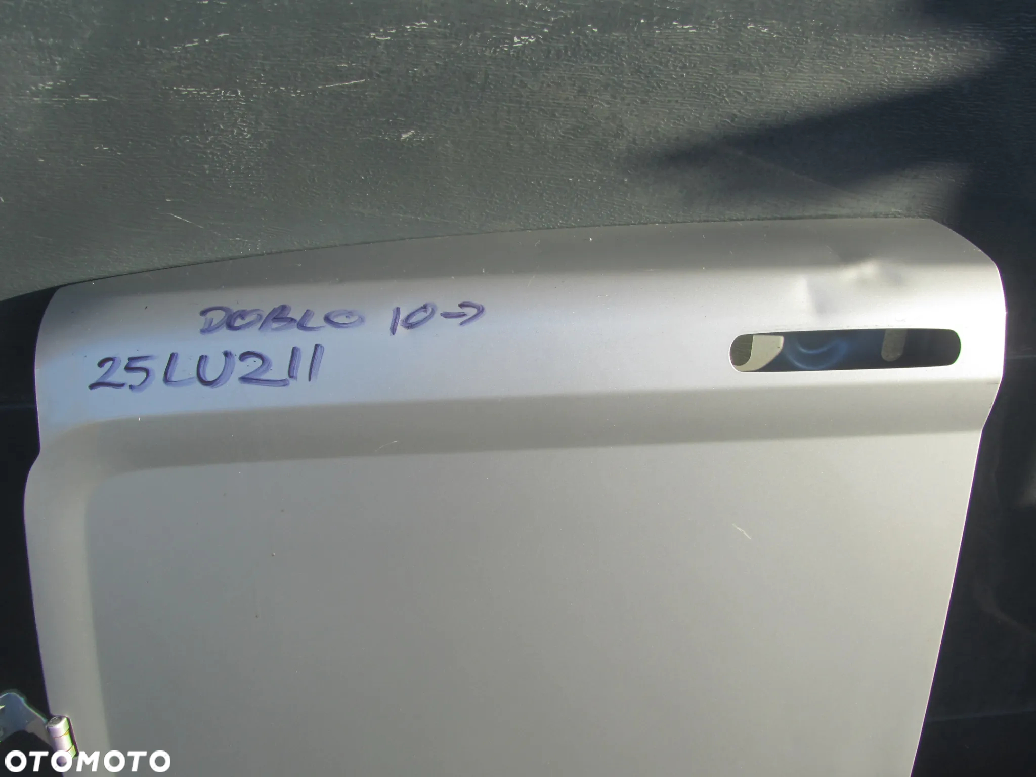 Fiat Doblo 11r-> drzwi lewy tył - 2