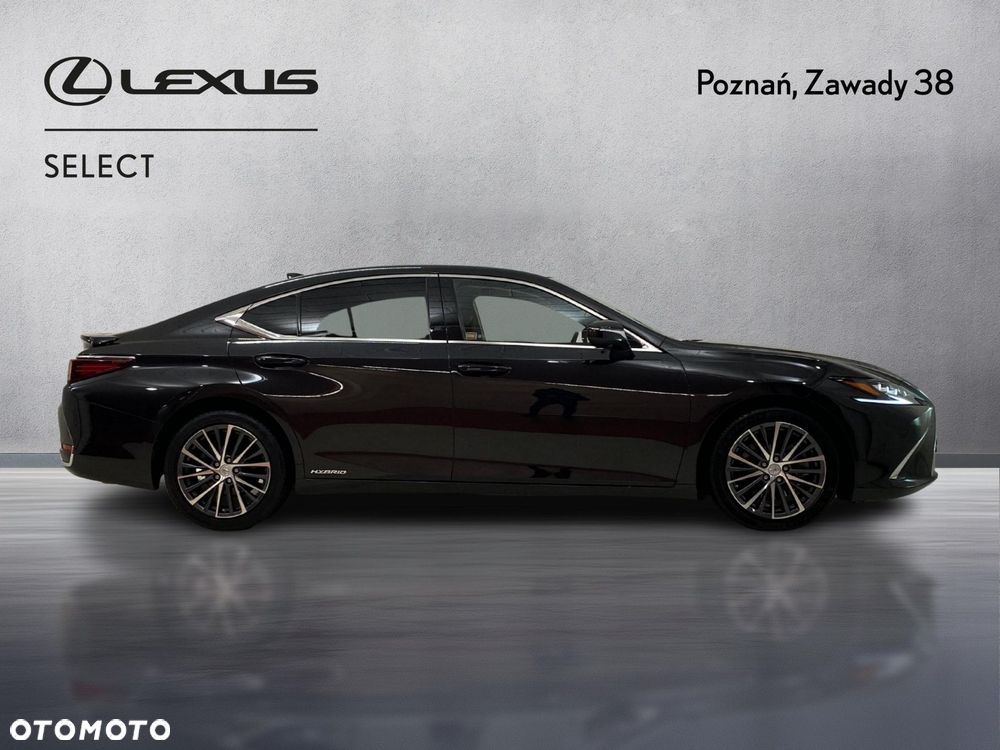 Lexus ES 300h Prestige - 4