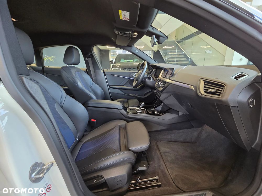 BMW Seria 2 218i M Sport sport - 12