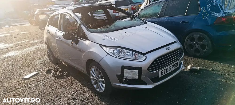 Dezmembrari / Dezmembrez Ford Fiesta 1.5 DV5FD cutie viteze manuală cod culoare Moondust Silver (Metallic) - 2